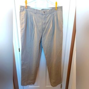 Beige cargo pants mens